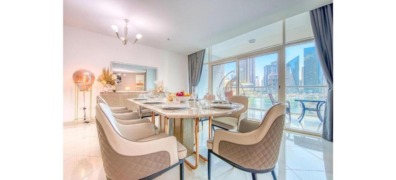 Luxurious 4-Bedroom Duplex Villa Apartment Near Jbr Dubai Bagian luar foto